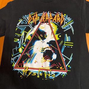 Def Leppard Rock and Roll T Shirt Small Black Short Sleeve Crew‎ Neck Cotton